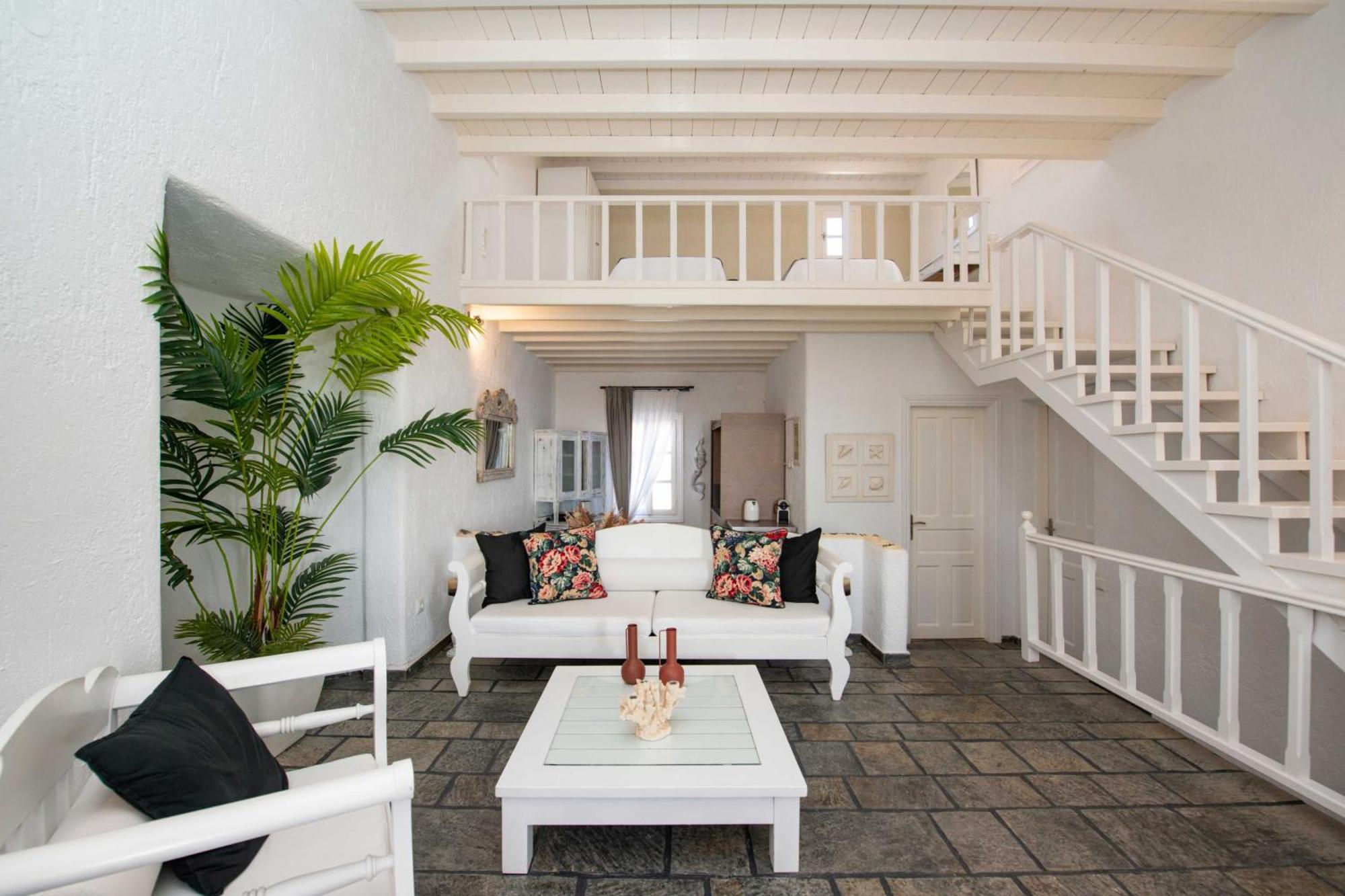 Thalasses Apartment *