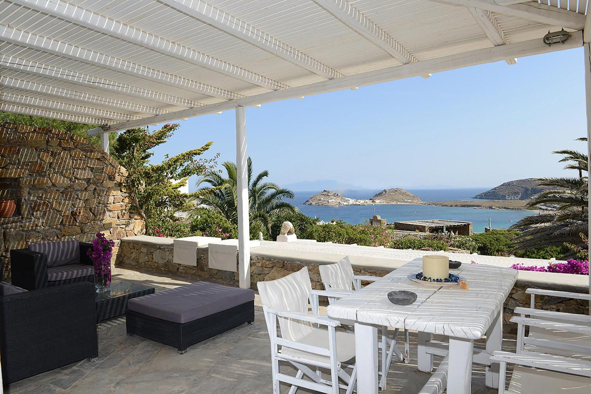 Thalasses Apartment